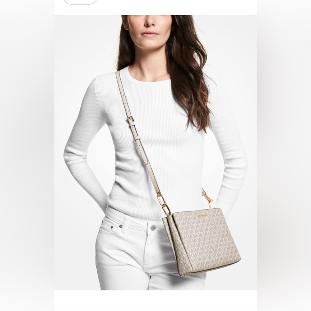Michael Kors Trisha Leather crossbody - Picture 8 of 9